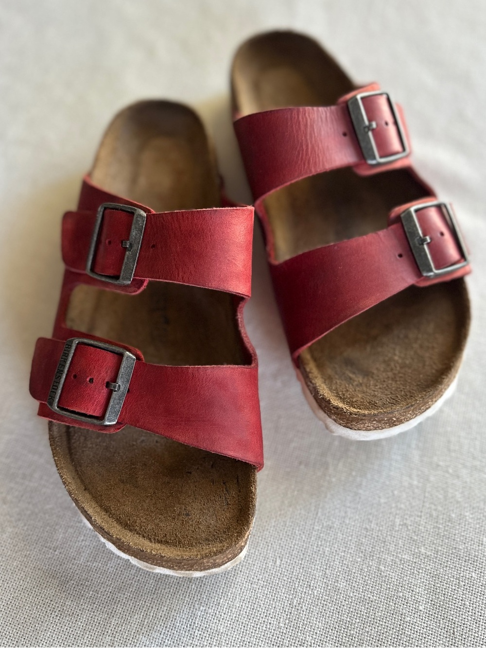 Birkenstock Arizona Red Oiled Leather Slide Sandals EU 39 / US 8.5-9